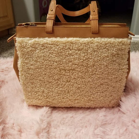 large teddy bear fur tote - Picture 4 of 9